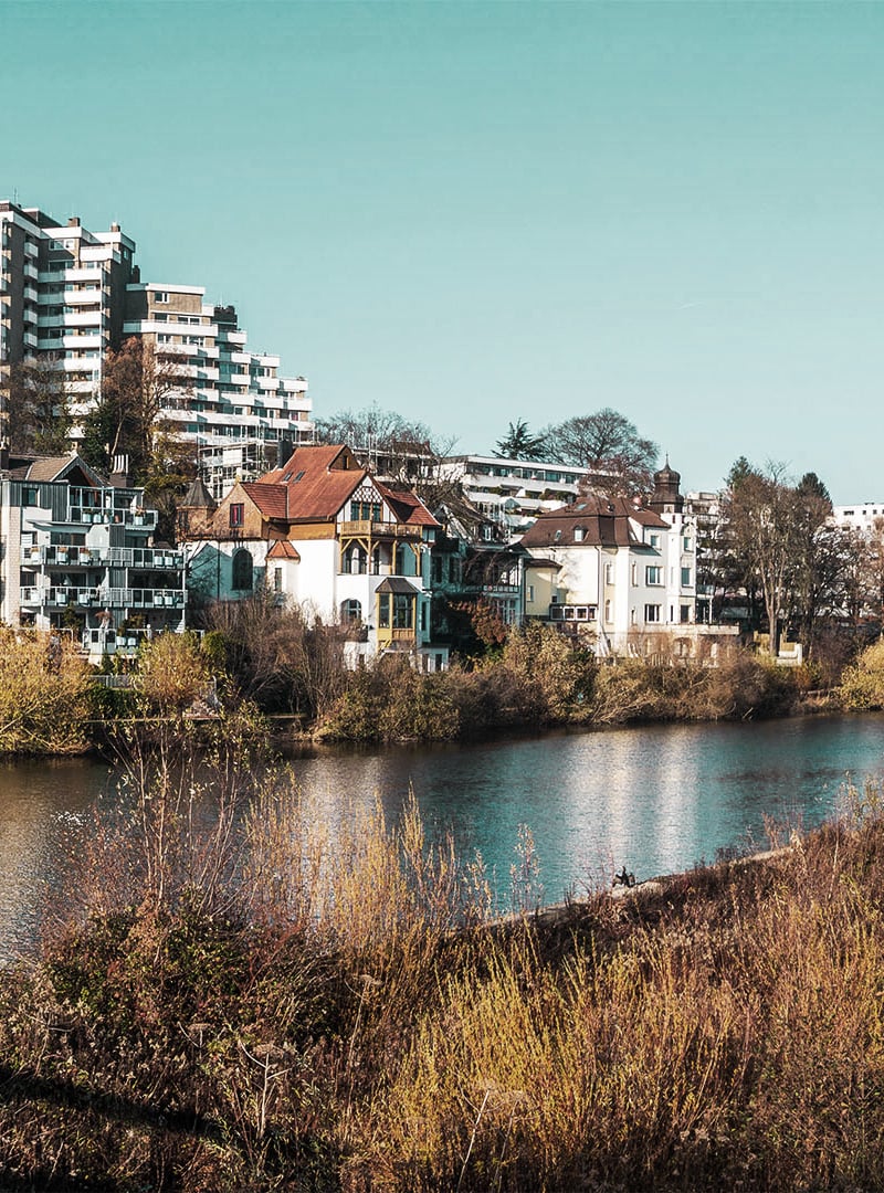 AdobeStock_396178692-Mühlheim-grau